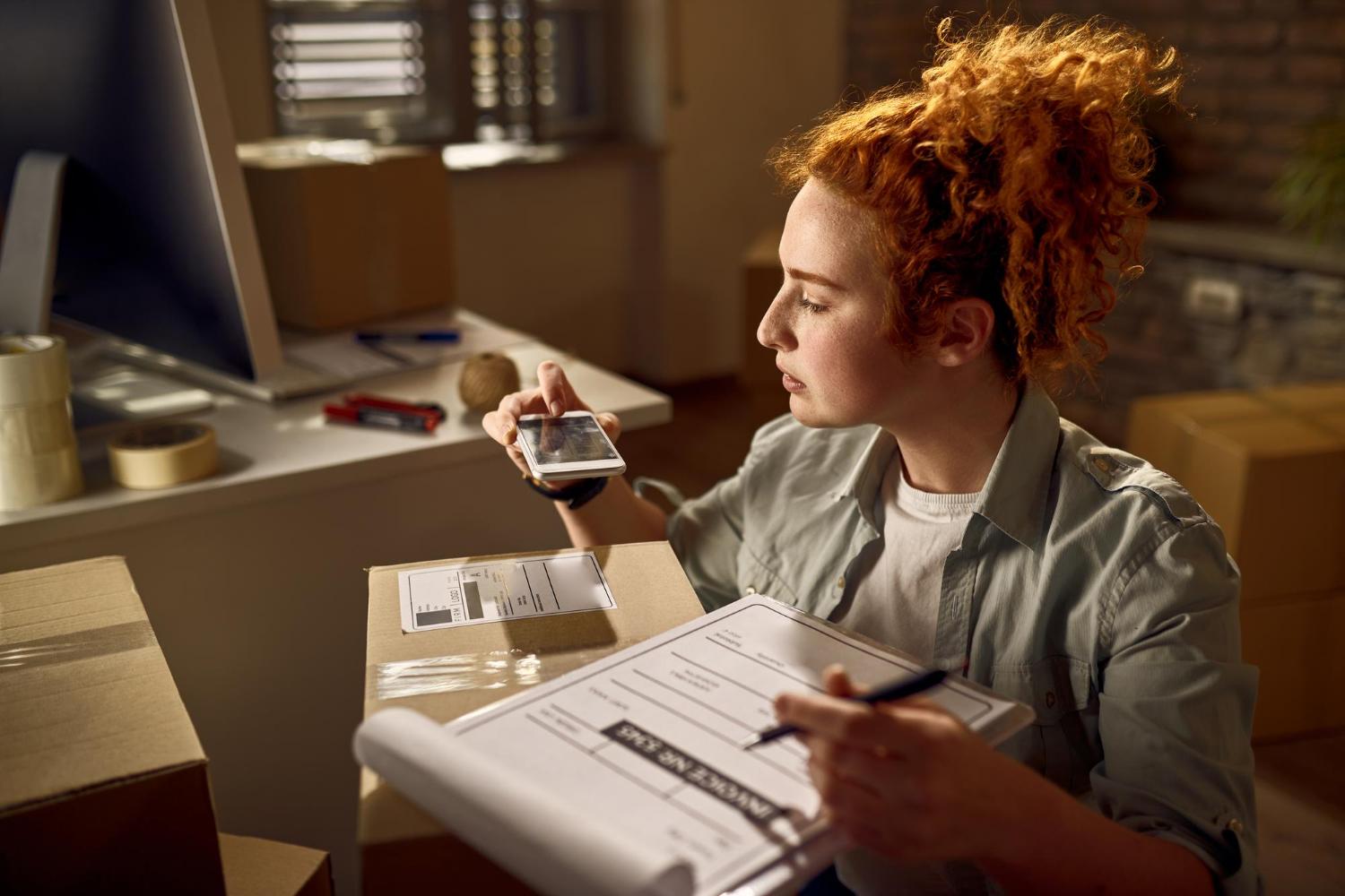 woman validating profitable products frin different ecommerce brands for a full launch